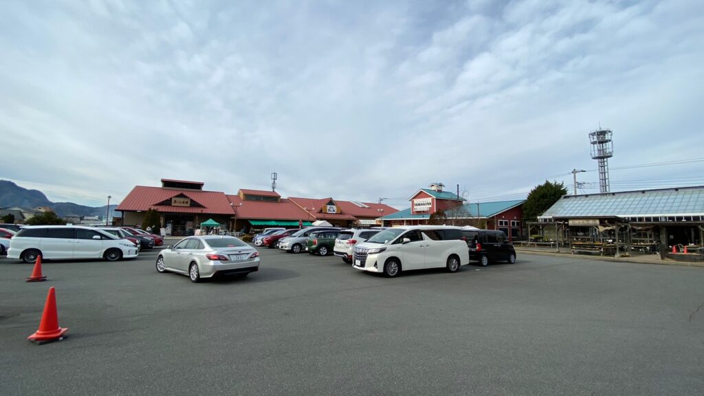 三島市のたまご専門店カフェTAMAGOYA（たまごや）の駐車場